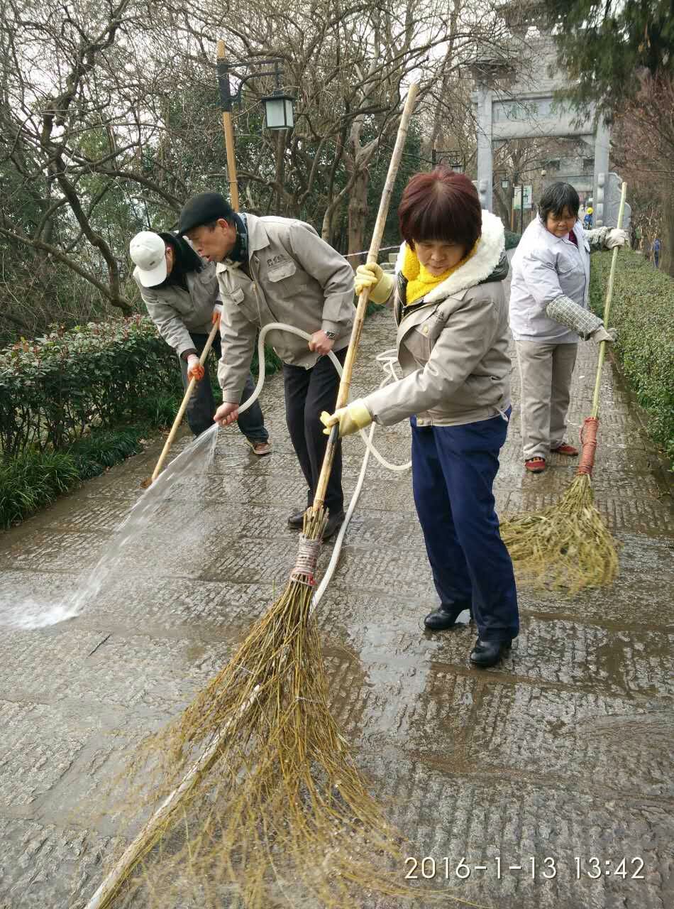 武漢水箱清洗